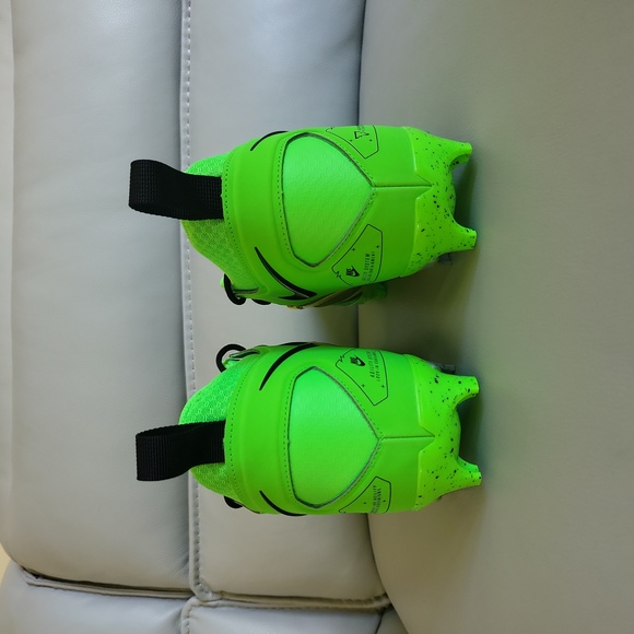 Alpha Menace Pro 3 "Razor-Sharp Cuts" - Picture 7 of 8